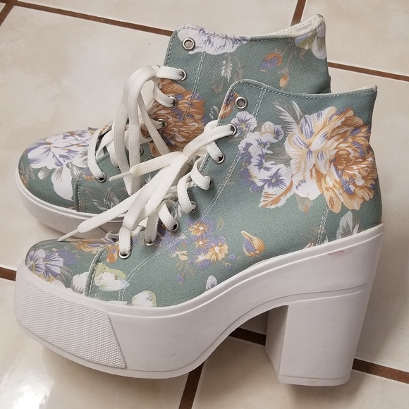 Shellys London Shoes - New Shellys London Canvas Lace Up Floral Bootie